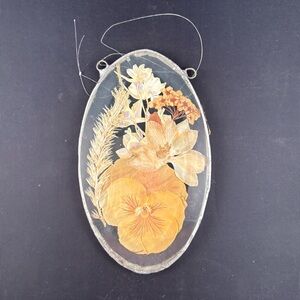 Flower & Leaf Glass Window Suncatcher Hanging Decorative 5” X‎ 3” Oval Beige